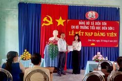 Diên Khánh: Quan tâm phát triển đảng viên mới