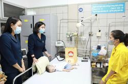 Đến chiều 14-9, còn 36 nạn nhân vụ cháy chung cư mini đang điều trị, 6 ca nặng