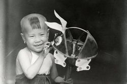 Bồi hồi ngắm loạt ảnh đầy hoài niệm về Tết Trung Thu Hà Nội xưa