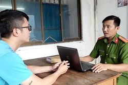Tạm giữ nhân viên ngân hàng lừa đảo chiếm đoạt trên 4,3 tỷ đồng