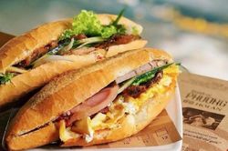 Vụ ngộ độc hàng loạt sau khi ăn bánh mì Phượng: Con số tiếp tục tăng chóng mặt