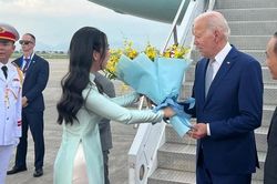 Sau thời khắc lịch sử