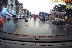 'Quái xế' tông người phụ nữ rồi bỏ chạy gây phẫn nộ