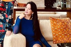 Vợ cũ Shark Bình thay đổi sau ly hôn, thế nào mà được khen ngợi?