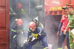 600 cán bộ, chiến sĩ phòng cháy chữa cháy thi tài cứu nạn, cứu hộ