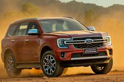 Top xe đa dụng tháng 8: Ford Everest, KIA Seltos lọt top 5 thay chân xe VinFast
