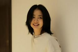Khán giả lo lắng cho tình trạng hiện tại của 'nữ thần thanh xuân' Đàm Tùng Vận