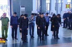 Lãnh đạo TP chia sẻ mất mát với gia đình nạn nhân vụ cháy