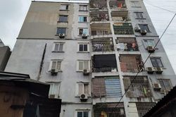 Cách vụ cháy vài trăm mét, 3 chung cư mini 'không lối thoát' ken đặc ngõ nhỏ quận Thanh Xuân, giá bán hơn 400 triệu đồng/phòng