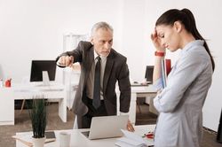 Tử vi 12 cung hoàng đạo ngày 18/9: Cự Giải vận đỏ như son