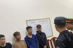 Nhóm đối tượng giả danh tổ công tác đặc biệt chặn xe người đi đường