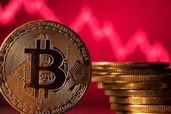 Giá Bitcoin hôm nay 17/9: Điều chỉnh nhẹ, thị trường Defi giảm 15% trong tháng 8