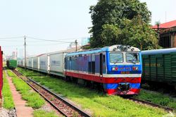 Hàng nông sản đi đường sắt vào Trung Quốc ngày một tăng mạnh