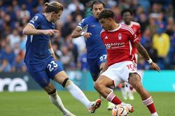 Lịch thi đấu bóng đá hôm nay 18/9: Nottingham vs Burnley