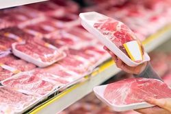 Giá heo hơi hôm nay 18/9: Giá heo hơi thấp nhất 55.000 đồng/kg, người dân đổ xô bán tháo vì lý do này