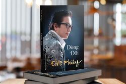 Danh ca Elvis Phương ra mắt hồi ký mới, trải lòng nhiều chuyện hậu trường thú vị