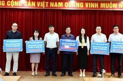 Hà Nội: Tưởng niệm và phát động ủng hộ nạn nhân vụ hỏa hoạn tại quận Thanh Xuân