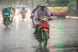 Thời tiết ngày 18/9: Trung và Nam Trung Bộ, Tây Nguyên, Nam Bộ mưa dông, tập trung vào chiều tối