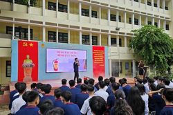 Hỗ trợ các điều kiện tốt nhất cho học sinh bị thương trong vụ cháy tại quận Thanh Xuân
