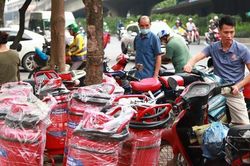 Ưu tiên mua thiết bị PCCC, nhiều người cẩn thận 'test luôn cho chắc'