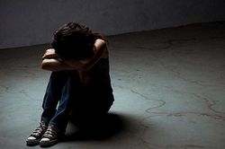 Hỗ trợ tâm lý nạn nhân sau thảm họa: Tránh gợi lại ký ức đau buồn