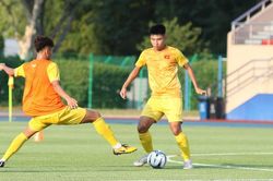 Đội hình xuất phát Olympic Việt Nam đá với Mông Cổ: Văn Khang, Văn Chuẩn đá chính
