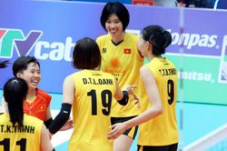 Xem Trần Thị Thanh Thúy ghi cả chục điểm với những pha đánh dọc biên đỉnh cao ở Nhật Bản, CĐV chỉ biết ngả mũ thán phục