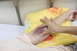 Sốt xuất huyết ở Hà Nội tăng mạnh, nhiều ca trong tình trạng nặng