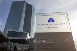 Quan chức ECB để ngỏ khả năng duy trì lãi suất ở mức cao