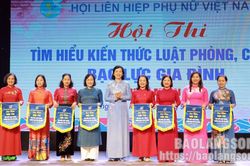 Đội thi của tỉnh Lạng Sơn giành giải nhất Hội thi 'Tìm hiểu kiến thức Luật Phòng, chống bạo lực gia đình' khu vực miền Bắc