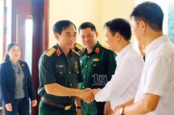 Đại tướng Phan Văn Giang tiếp xúc cử tri TP. Sông Công