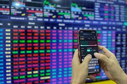 VN30 phục hồi, VN-Index giảm nhẹ phiên 19/9