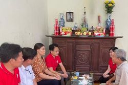 Tiếp tục thăm hỏi, hỗ trợ nạn nhân trong vụ cháy chung cư mini