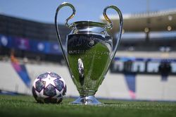 Lịch thi đấu Cúp C1 hôm nay: Đại chiến Bayern Munich vs MU