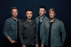 Westlife trở lại Việt Nam vào tháng 11 với 'The Wild Dreams Tour'