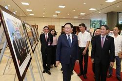 Diễn đàn Kinh tế-Xã hội Việt Nam năm 2023: Tăng cường nội lực, khai thác hiệu quả ngoại lực