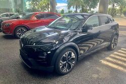 Cận cảnh VinFast VF6 thương mại 'giá mềm' tại Việt Nam, bán ra cuối tháng 9/2023