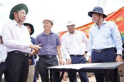 Đồng Tháp: Bàn giao thực địa mỏ cát cung ứng phục vụ dự án đường cao tốc