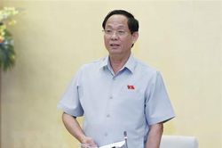 Phiên họp 26: Cho ý kiến về dự án Luật Công nghiệp Quốc phòng