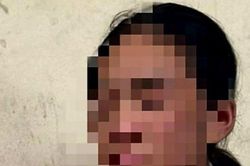 Thiếu nữ bị bắt ăn thằn lằn sống khi đi làm thuê: Người mẹ nói gì?
