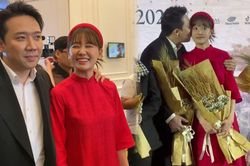 Trấn Thành liên tục hôn Hari Won tại sự kiện công bố phim Đất Rừng Phương Nam