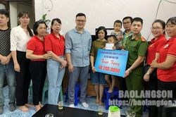 Hơn 50 triệu đồng hỗ trợ cháu Nguyễn Hà Anh Vũ ghép tủy