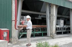 Cải thiện điều kiện làm việc cho người lao động