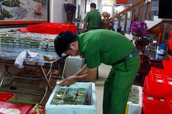 Đà Nẵng: Thu giữ 1.500 bánh trung thu không nguồn gốc, hạn sử dụng 'đến từ tương lai'