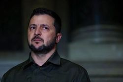 Sau Mỹ, Tổng thống Ukraine thăm đồng minh Canada