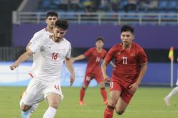Olympic Việt Nam thua đậm Olympic Iran: Đi một ngày đàng…