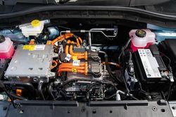 Bảo dưỡng xe EV: Những điều bạn cần biết