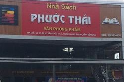 Truy bắt kẻ dùng súng khống chế nhân viên nhà sách, cướp tài sản