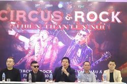 Lần đầu tiên các nghệ sĩ kết hợp xiếc và rock