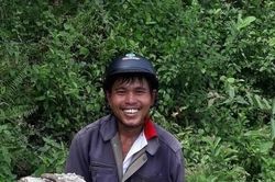 Lạ lùng nghề nuôi ong 'tử thần'